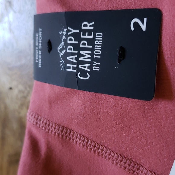 Torrid Happy Camper Dusty Clay Brushed 9 " Inseam Biker Shorts w/ Pockets - Picture 8 of 10